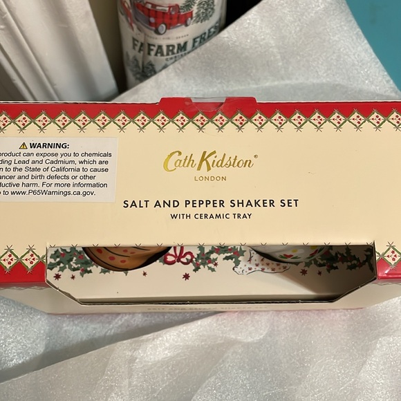 Cath Kidston Christmas Salt And Pepper Shakers - NIB - Picture 3 of 3